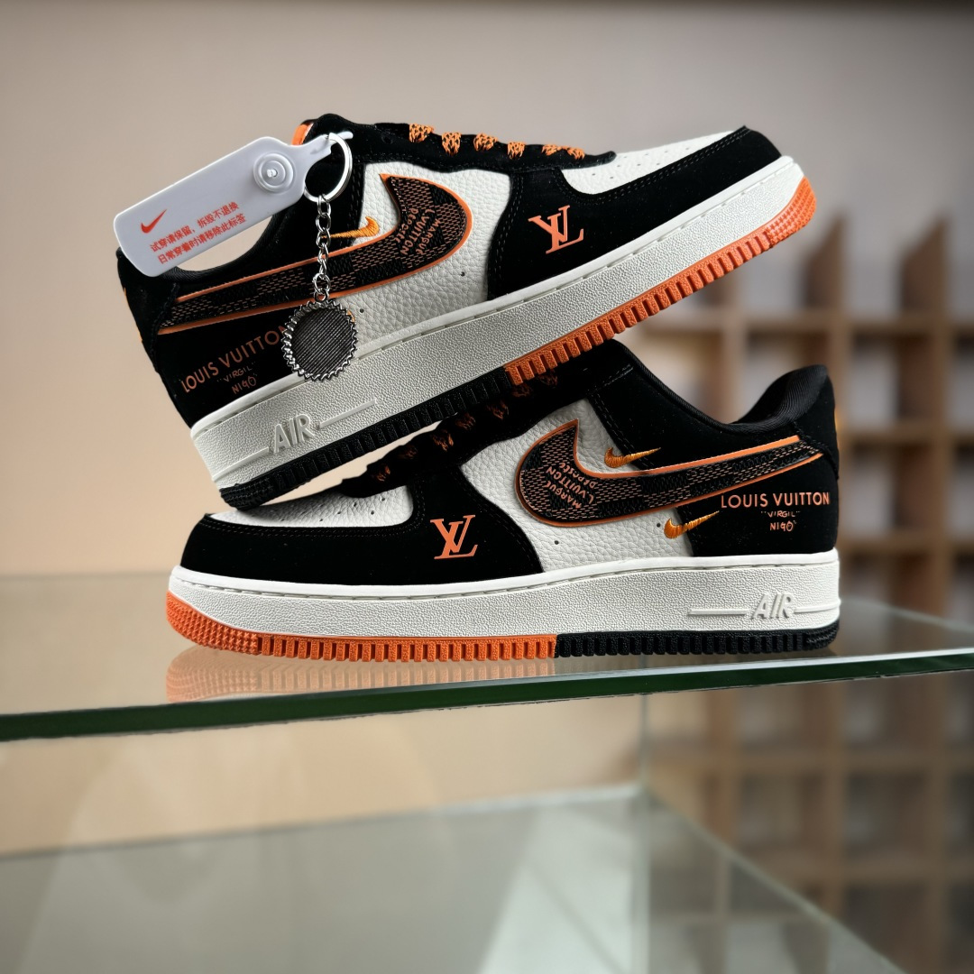 Nike Air Force 1 Low 07 x Louis Vuitton 黑白双小勾满天星 KJ1688-025
