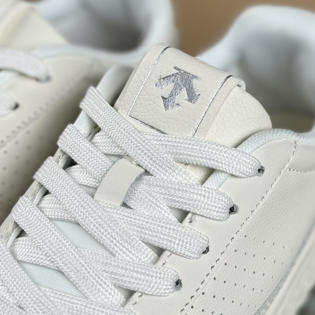 300 迪桑特DE:BOARD 运动舒适 低帮休闲鞋 D4432LSN34