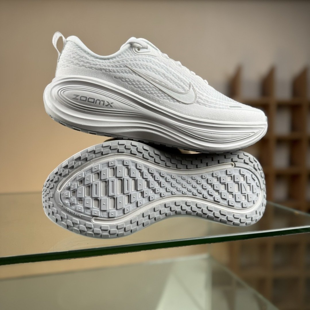 J版 Nike Air Zoom Vomero Plus 耐克网面厚底气垫跑鞋 HV8150-102