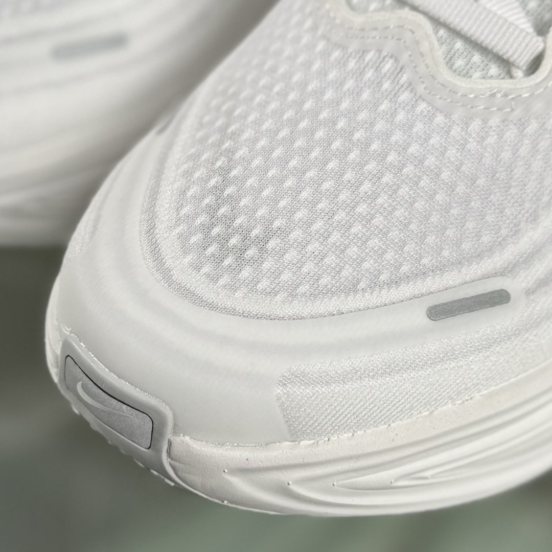 J版 Nike Air Zoom Vomero Plus 耐克网面厚底气垫跑鞋 HV8150-102