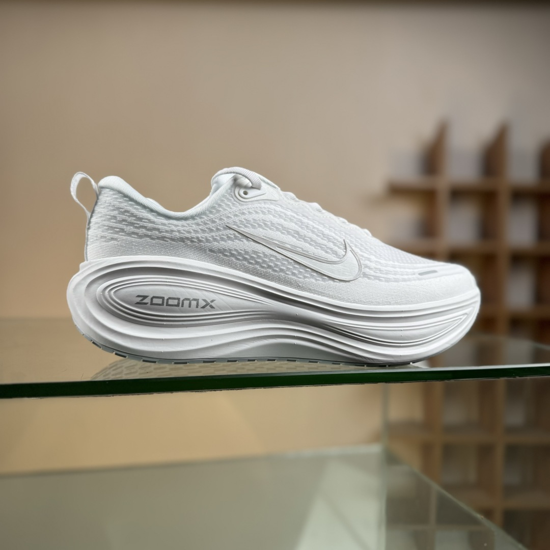 J版 Nike Air Zoom Vomero Plus 耐克网面厚底气垫跑鞋 HV8150-102