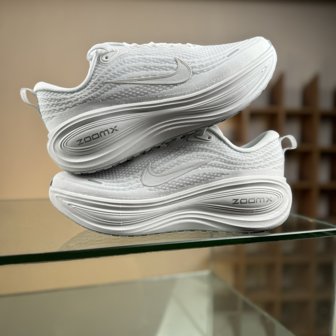 J版 Nike Air Zoom Vomero Plus 耐克网面厚底气垫跑鞋 HV8150-102