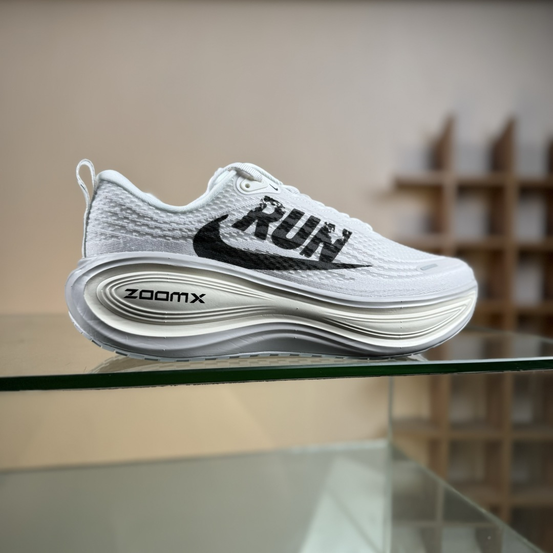 J版 Nike Air Zoom Vomero Plus 耐克网面厚底气垫跑鞋 IH2268-100