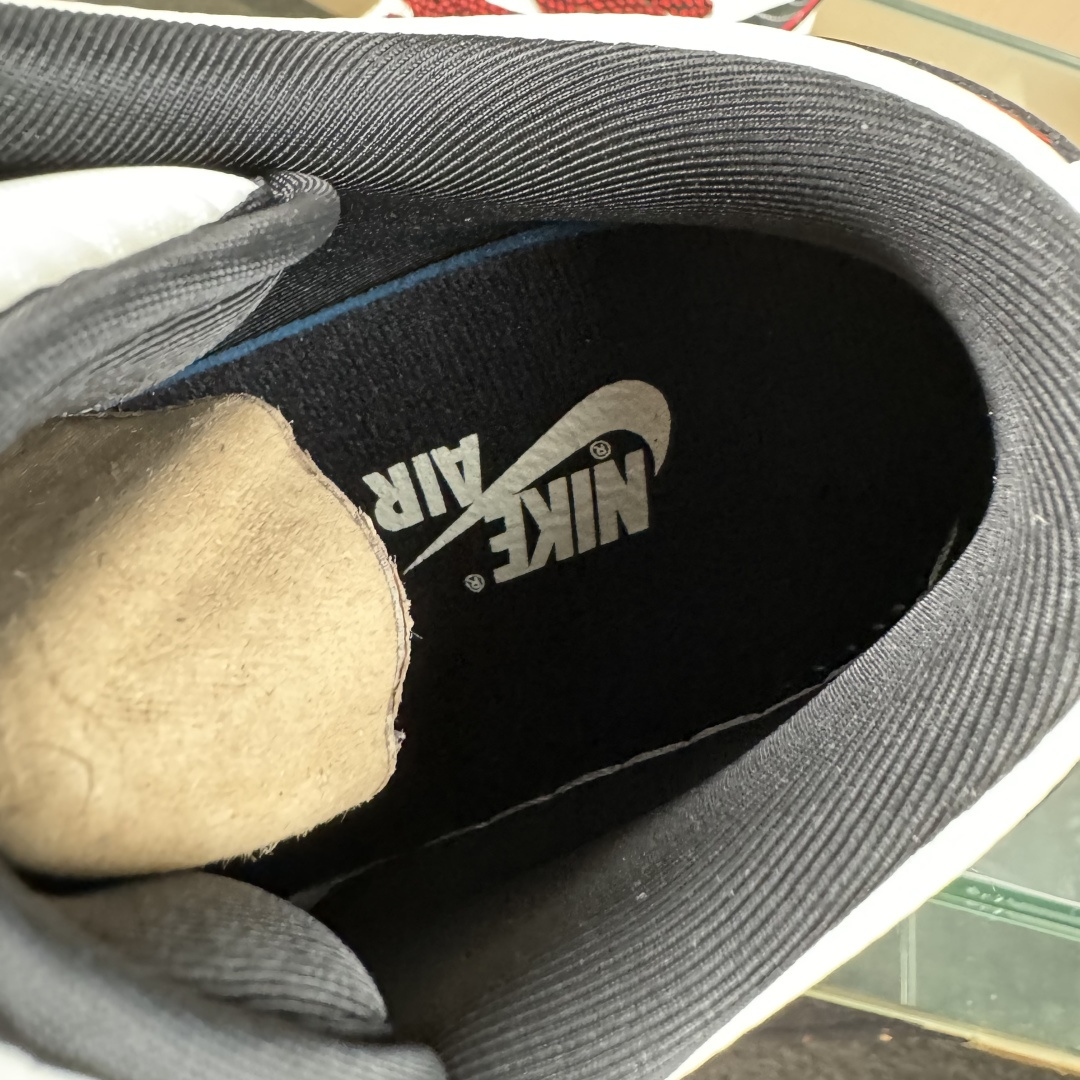 280 Nike Jordan Air Jordan 1“斯图西联名——米白黑红勾” 高端定制 低帮 复古 减震 防滑 耐磨 篮球鞋 QG1988-013-Chinese UA Cheap High Quatity Brand Clothes Bags handbags Sneakers wholesale wholesaler seller from China Factory suppliers Fashion Clothing Shoes best Quality Beautiful Price 280 Nike Jordan Air Jordan 1“斯图西联名——米白黑红勾” 高端定制 低帮 复古 减震 防滑 耐磨 篮球鞋 QG1988-013