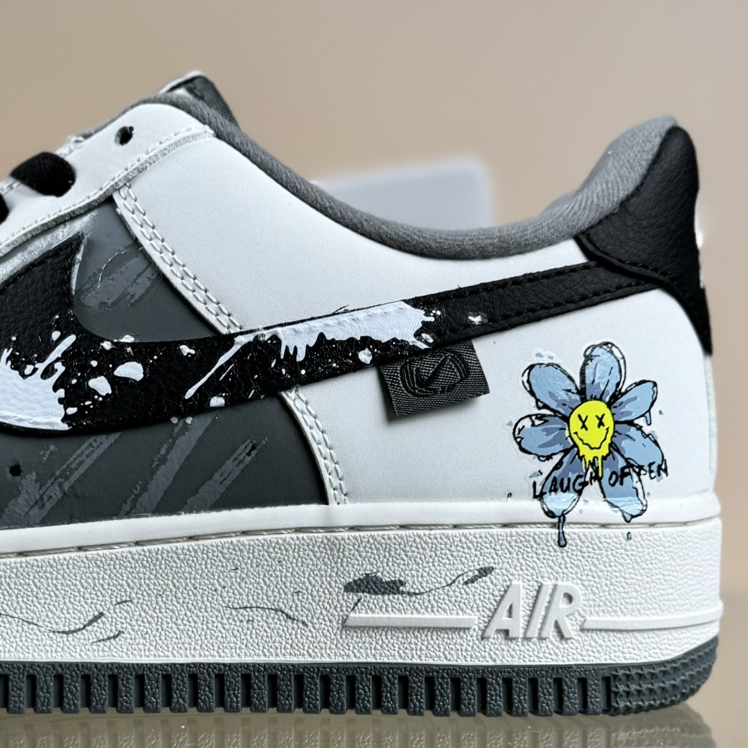 Nike Air Force 1'07 Low 太阳花 空军一号低帮休闲运动板鞋 DB3301-606