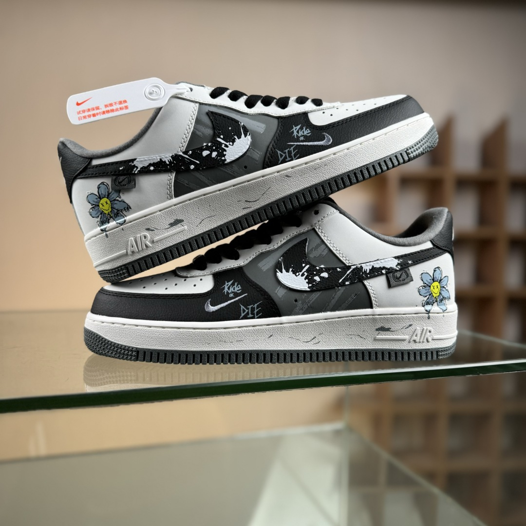 Nike Air Force 1'07 Low 太阳花 空军一号低帮休闲运动板鞋 DB3301-606