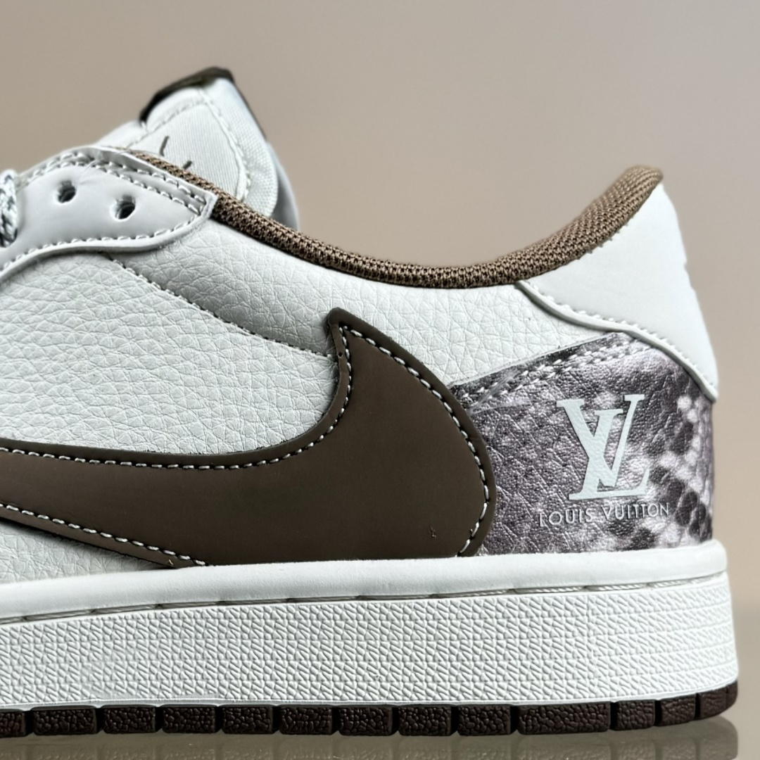 Travis Scott x Fragment Design x Air Jordan 1 Low SP AJ1 乔1LV联名 棕蟒纹 低帮文化休闲板鞋 XS7089-618