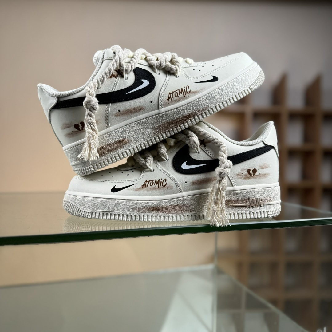 Nike Air Force 1'07 Low 做旧狂潮 空军一号低帮休闲板鞋 CD6951-153