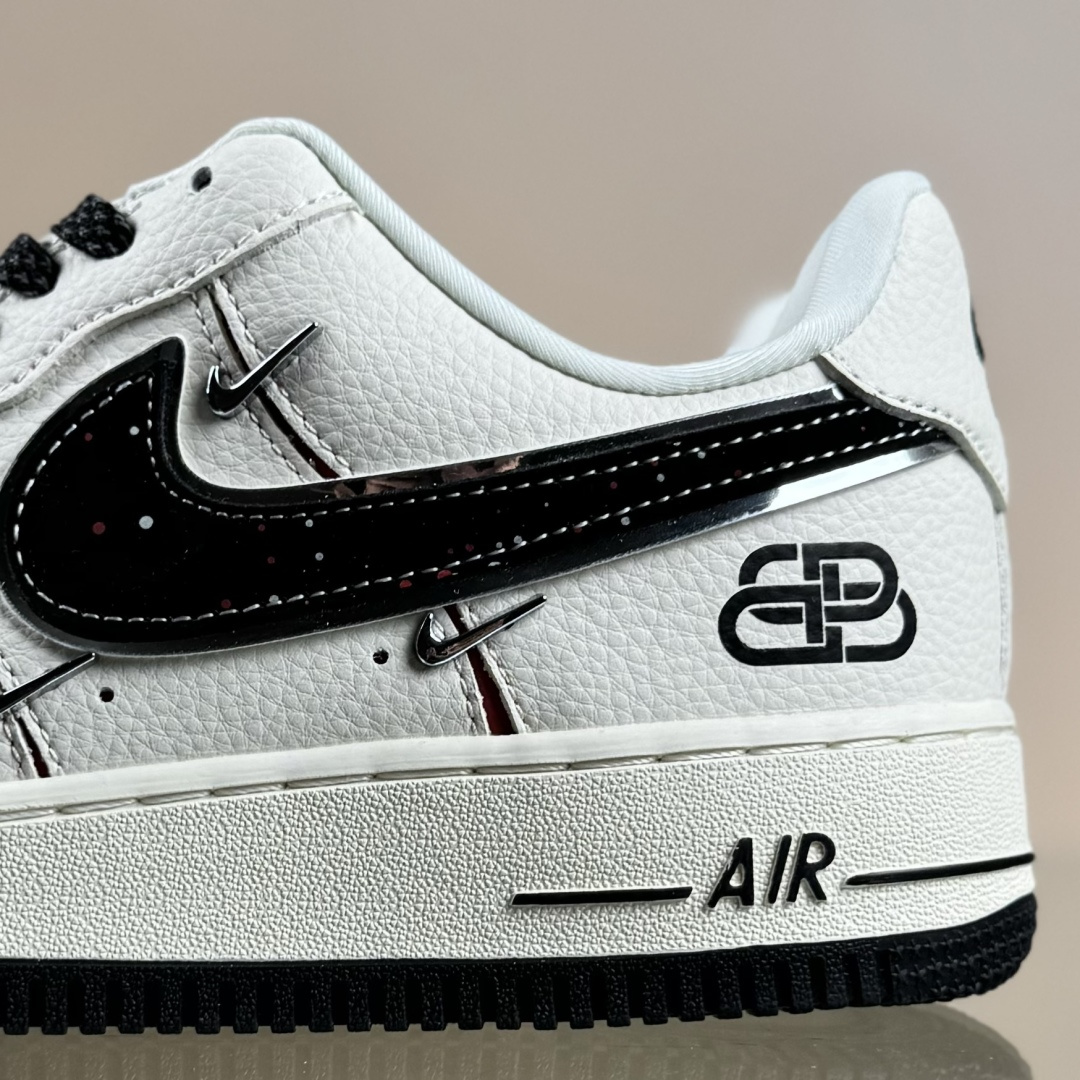 260 Nike Air Force 1'07 Low 巴黎世家联名 四银勾 空军一号低帮休闲板鞋 DD1928-309