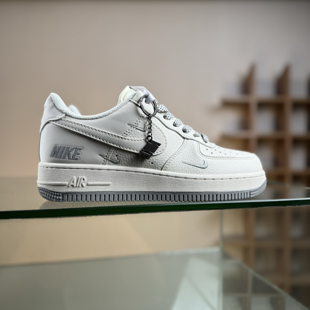 Nike Air Force 1’07 Low 米灰满天星 空军一号低帮休闲板鞋 XX3168-185