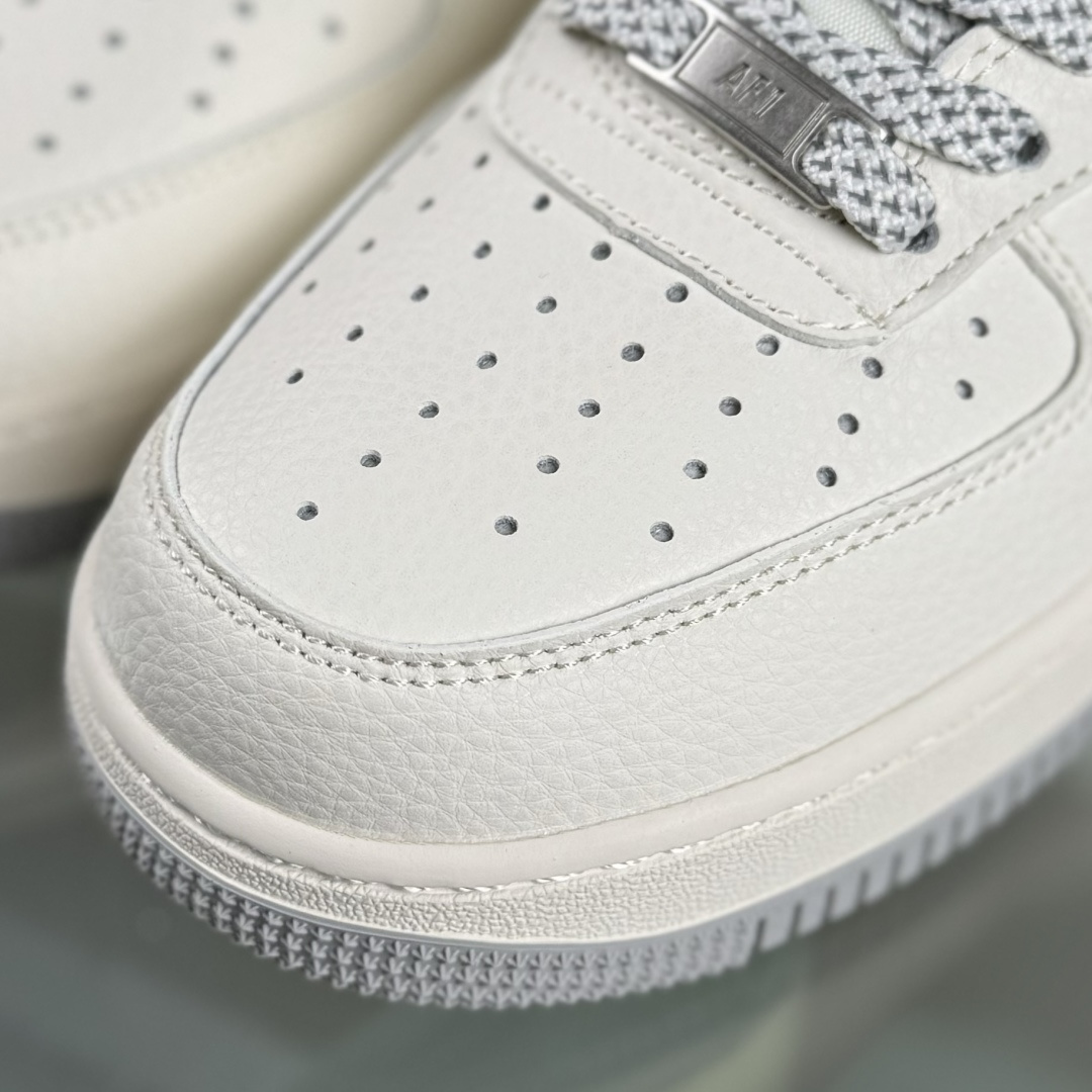 Nike Air Force 1'07 Low 米灰满天星 空军一号低帮休闲板鞋 XX3168-185