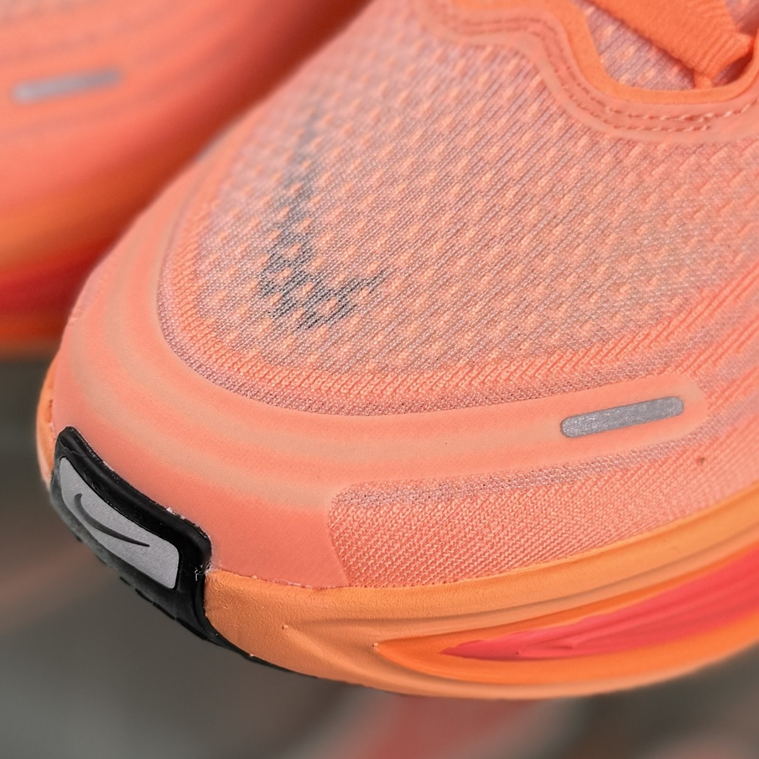 J版 Nike Air Zoom Vomero Plus 耐克网面厚底气垫跑鞋 HV8150-801