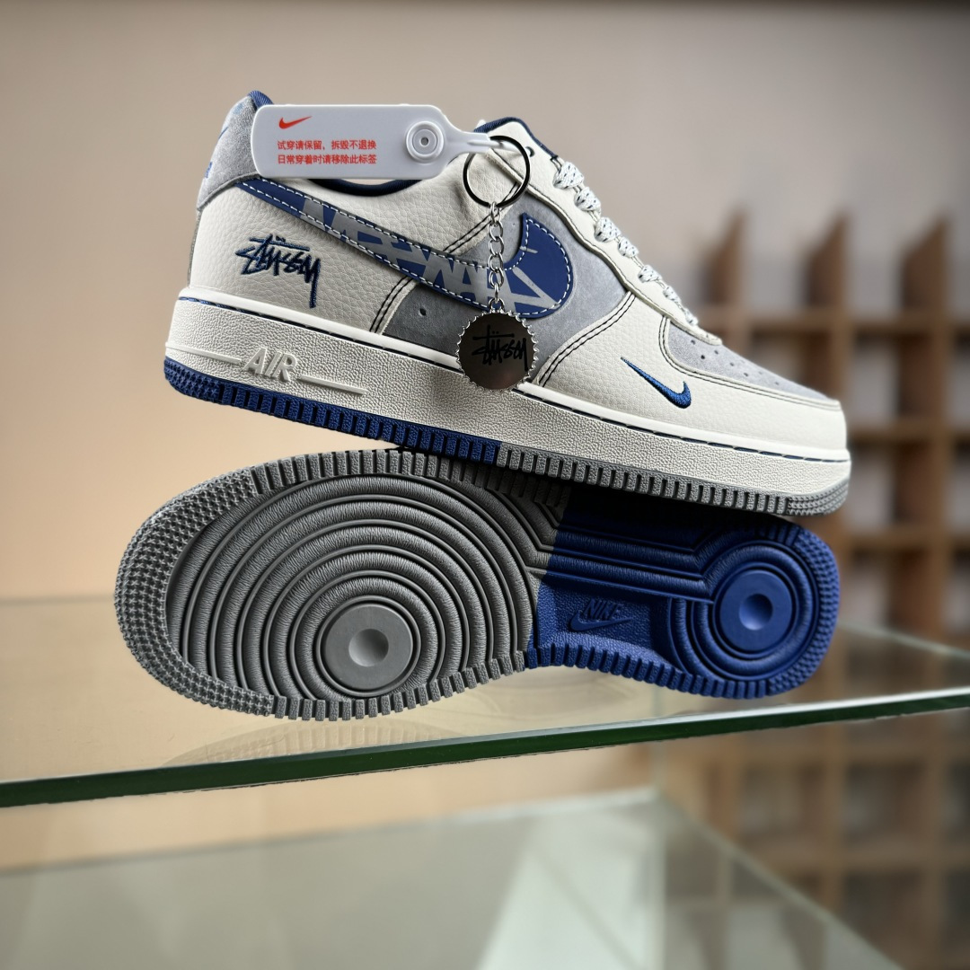 260 Nike Air Force 1'07 Low 斯图西 双拼花蓝勾 空军一号低帮休闲板鞋 XL1979-123-Chinese UA Cheap High Quatity Brand Clothes Bags handbags Sneakers wholesale wholesaler seller from China Factory suppliers Fashion Clothing Shoes best Quality Beautiful Price 260 Nike Air Force 1'07 Low 斯图西 双拼花蓝勾 空军一号低帮休闲板鞋 XL1979-123