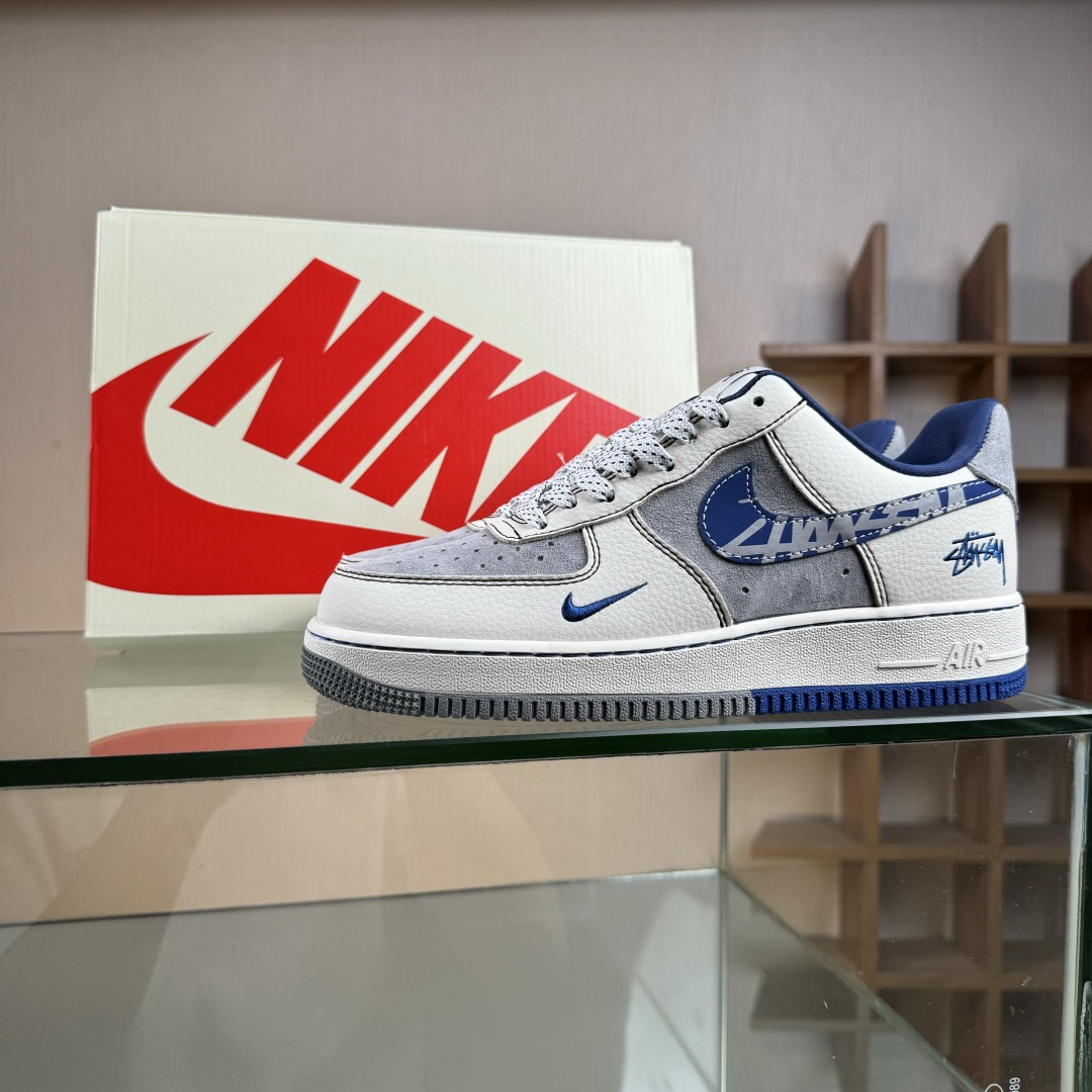 260 Nike Air Force 1'07 Low 斯图西 双拼花蓝勾 空军一号低帮休闲板鞋 XL1979-123-Chinese UA Cheap High Quatity Brand Clothes Bags handbags Sneakers wholesale wholesaler seller from China Factory suppliers Fashion Clothing Shoes best Quality Beautiful Price 260 Nike Air Force 1'07 Low 斯图西 双拼花蓝勾 空军一号低帮休闲板鞋 XL1979-123