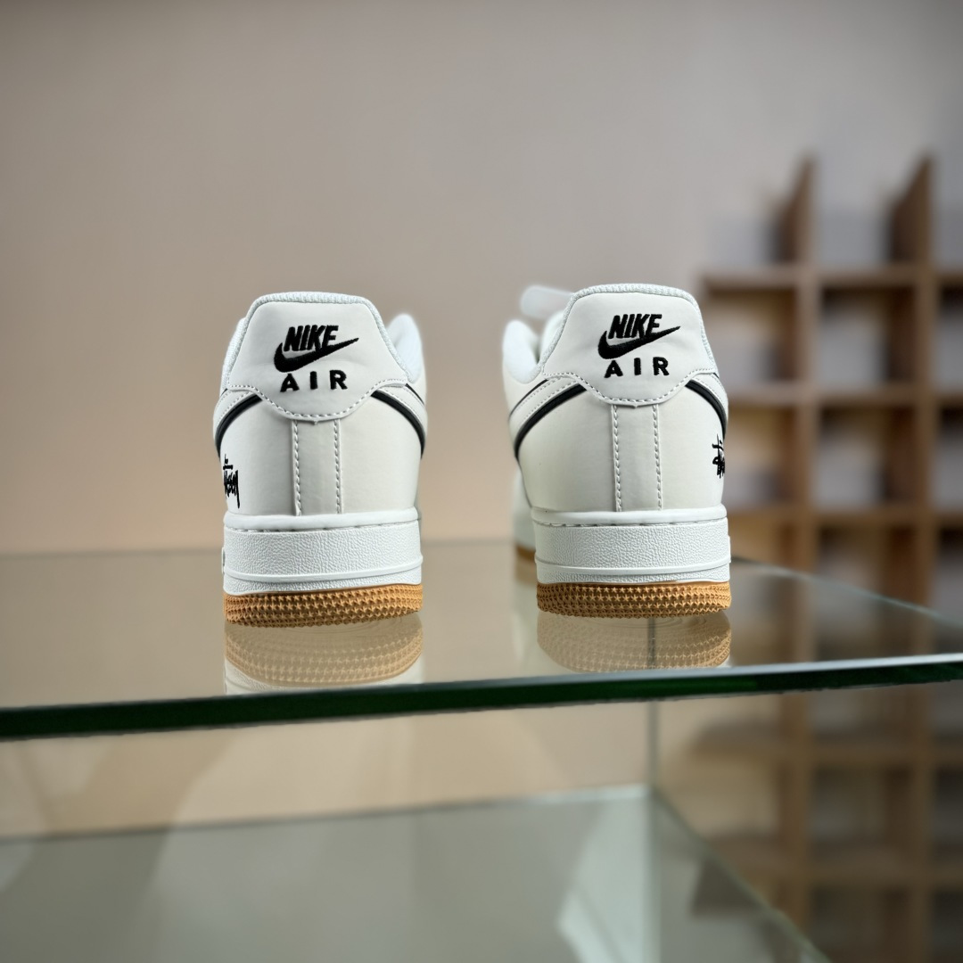 260 Nike Air Force 1'07 WB 斯图西联名 米白满天星 空军一号低帮休闲板鞋 CS5288-055