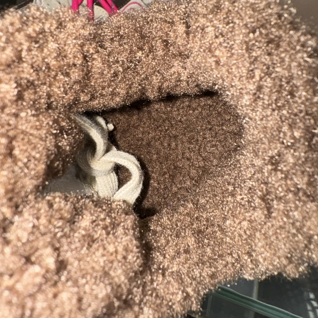 230 新晋潮流鞋靴品牌GGCC冬季新款 张艺凡同款 GG-CC 2025 反转星球 8cm厚底增高 秋冬新款加绒翻毛做旧老爹鞋 G25X3202