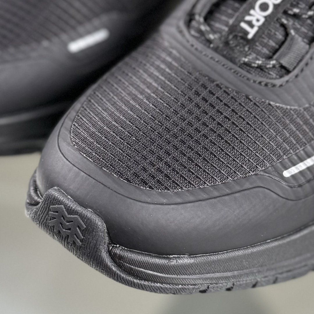 340 可隆KOLON SPORT SWIFT LTR 舒适时尚 防滑耐磨 低帮户外登山运动鞋 LHFC5ST401-BK-Chinese UA Cheap High Quatity Brand Clothes Bags handbags Sneakers wholesale wholesaler seller from China Factory suppliers Fashion Clothing Shoes best Quality Beautiful Price 340 可隆KOLON SPORT SWIFT LTR 舒适时尚 防滑耐磨 低帮户外登山运动鞋 LHFC5ST401-BK