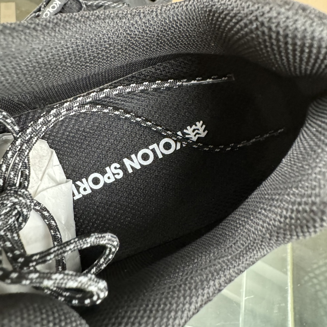 340 可隆KOLON SPORT SWIFT LTR 舒适时尚 防滑耐磨 低帮户外登山运动鞋 LHFC5ST401-BK-Chinese UA Cheap High Quatity Brand Clothes Bags handbags Sneakers wholesale wholesaler seller from China Factory suppliers Fashion Clothing Shoes best Quality Beautiful Price 340 可隆KOLON SPORT SWIFT LTR 舒适时尚 防滑耐磨 低帮户外登山运动鞋 LHFC5ST401-BK