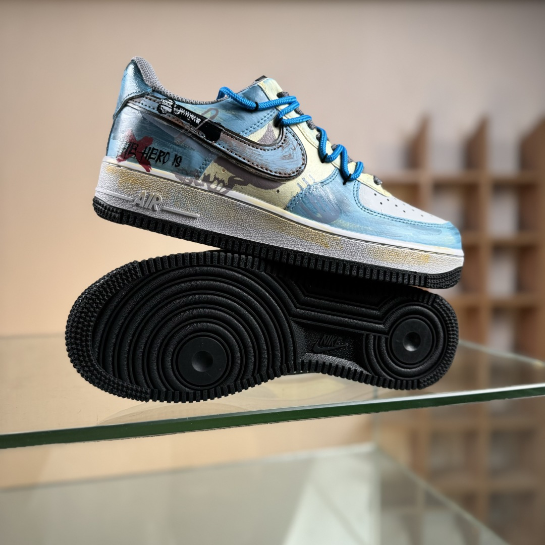 Nike Air Force 1'07 Low ”Mist Blue Hero” 手绘涂鸦 雾蓝英雄 空军一号低帮休闲板鞋 ZG0088-228