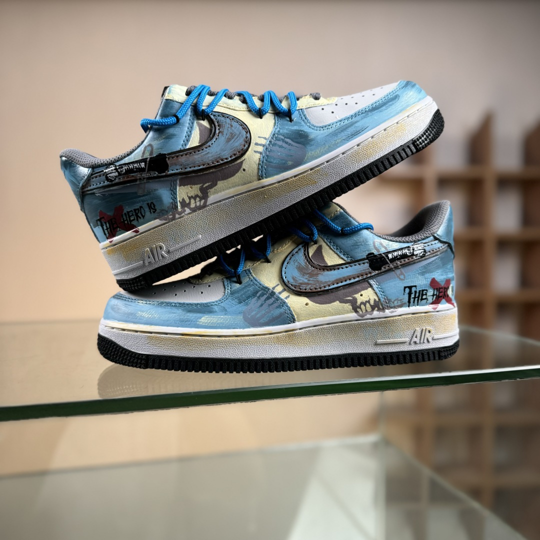 Nike Air Force 1'07 Low ”Mist Blue Hero” 手绘涂鸦 雾蓝英雄 空军一号低帮休闲板鞋 ZG0088-228