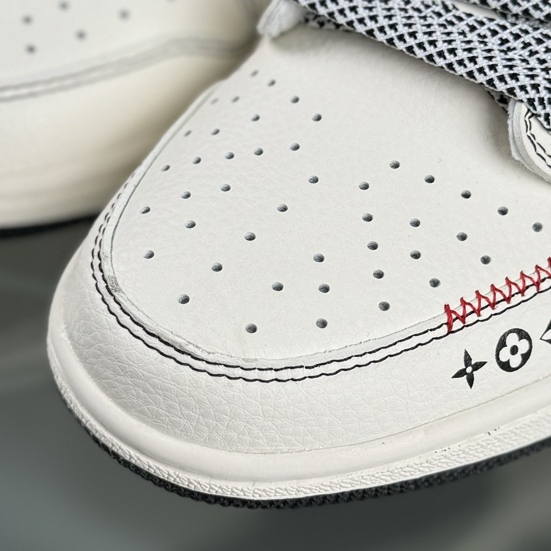 280 Travis Scott x Fragment Design x Air Jordan 1 Low OG SP AJ1 乔1 LV联名 黑勾红标 低帮文化休闲板鞋 CX5050-Y30