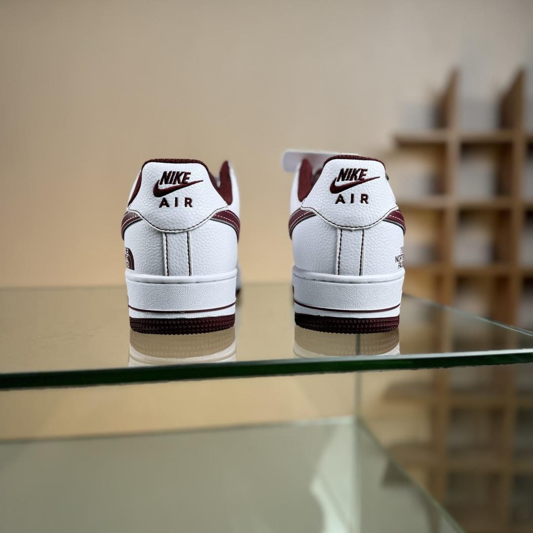 260 Nike Air Force 1 Low 07 x The North Face 白红小勾满天星 SU2305-218