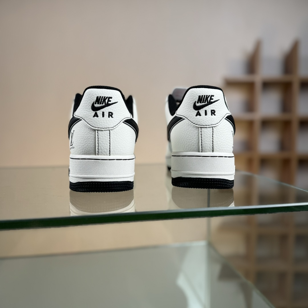 260 Nike Air Force 1'07 Low LV联名 印花米黑勾 空军一号 低帮休闲板鞋 HH7518-080
