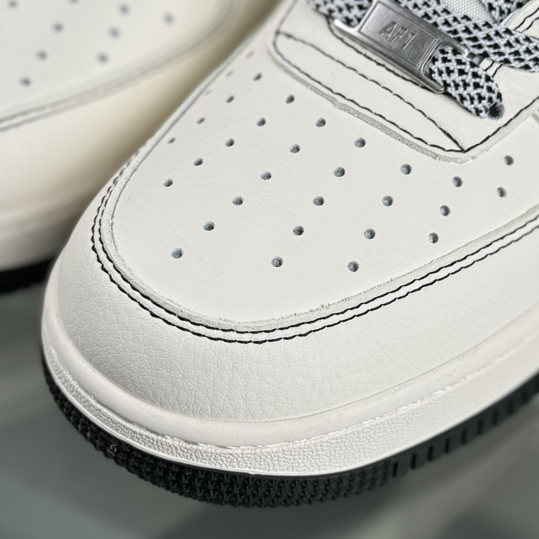 260 NIke Air Force 1 '07 Low “巴宝莉联名——米黑灰电绣”空军一号 低帮 运动鞋 JP8028-062