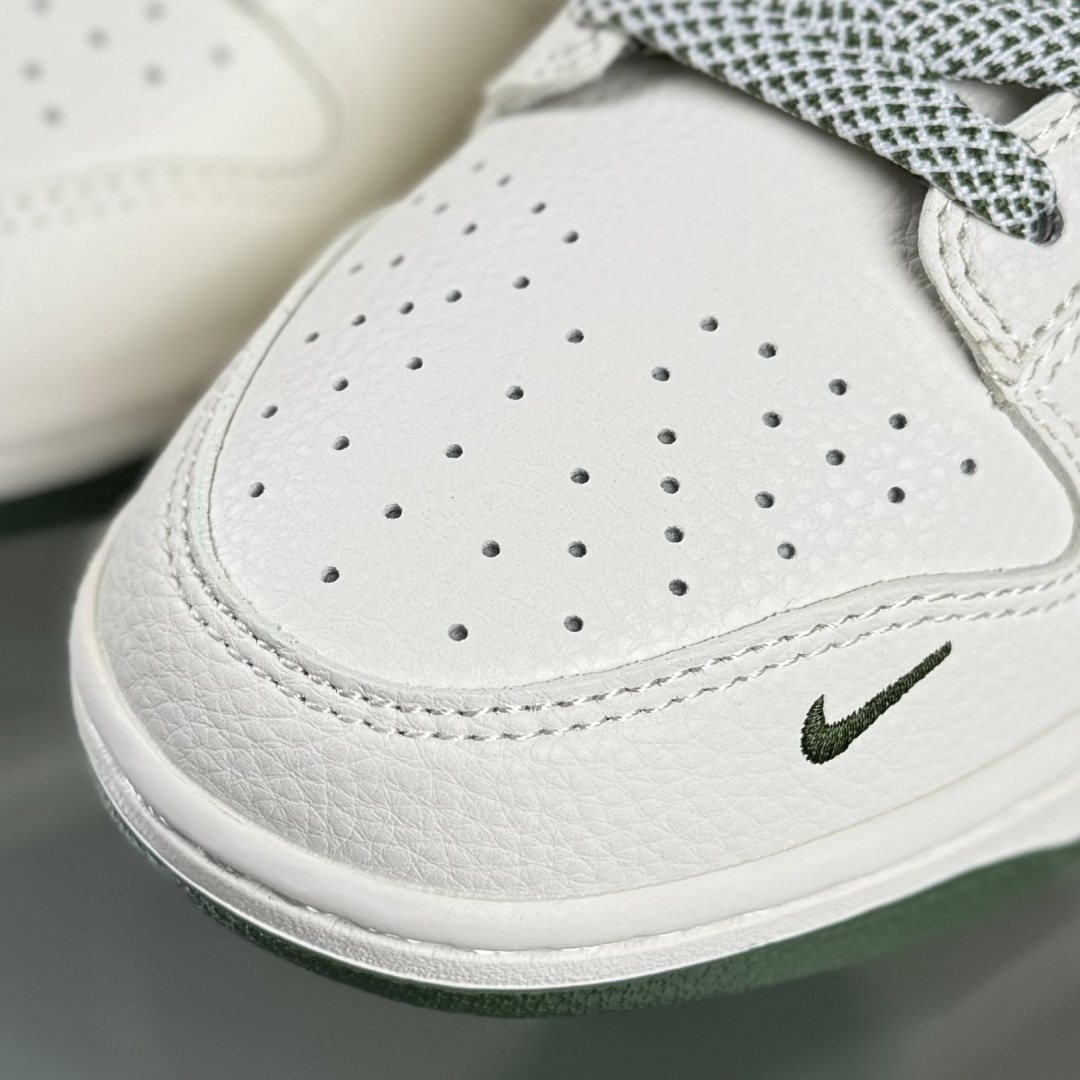 280 Nike SB Dunk Low 斯图西联名 泼墨绿勾 周年高端定制 低帮休闲板鞋 XS6089-608