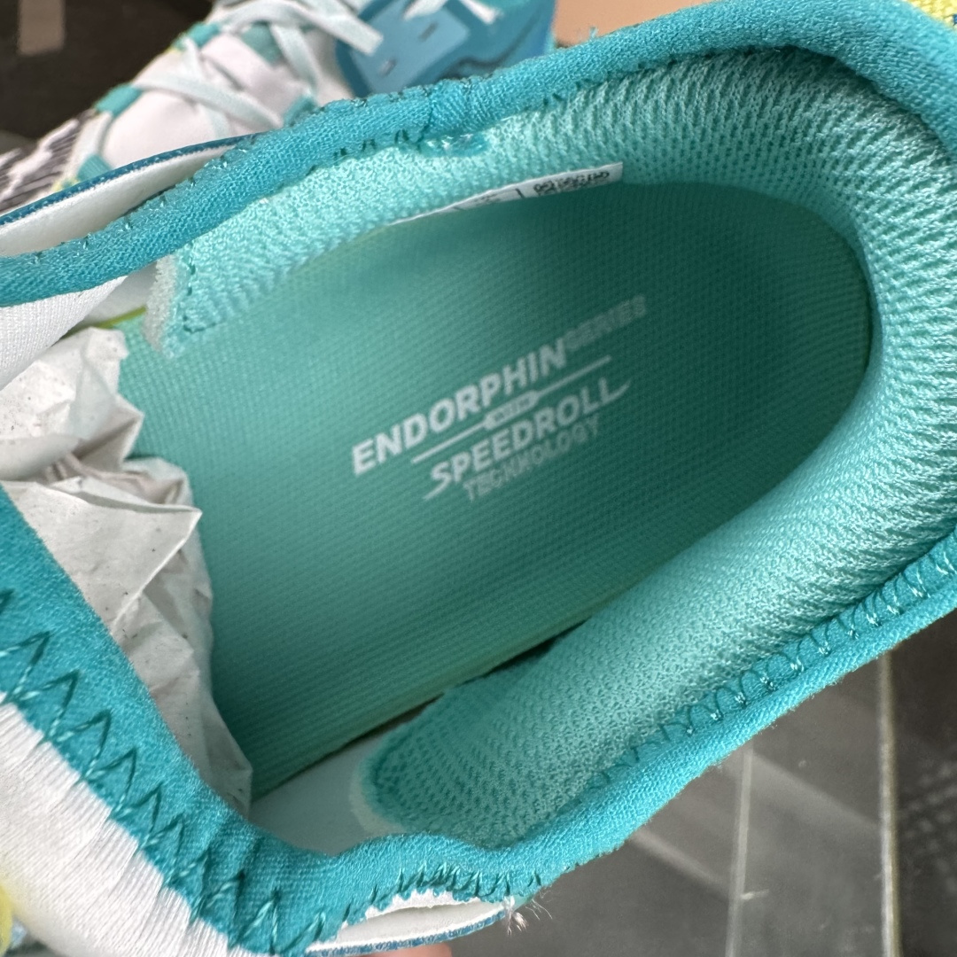 180 SAUCONY索康尼 ENDORPHIN RIFT系列 低帮缓震跑步鞋 S10856-20
