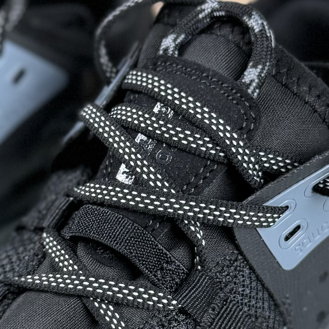 180 SAUCONY索康尼 ENDORPHIN RIFT系列 低帮缓震跑步鞋 S20865-10