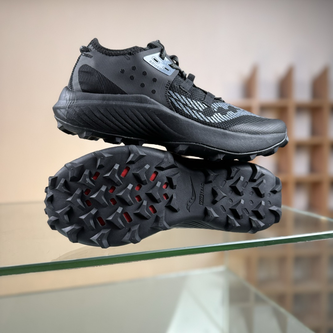 180 SAUCONY索康尼 ENDORPHIN RIFT系列 低帮缓震跑步鞋 S20865-10