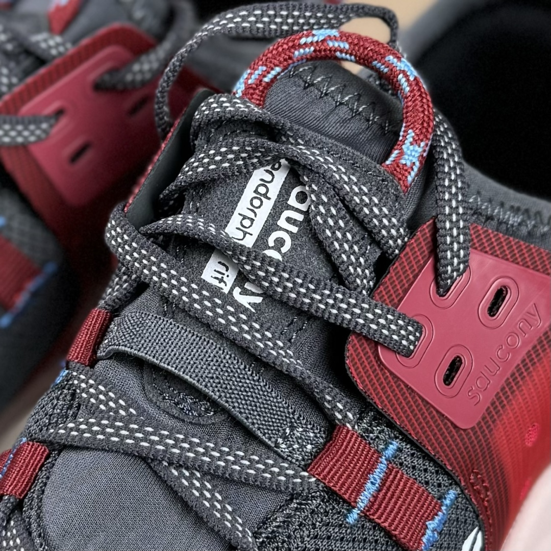 180 SAUCONY索康尼 ENDORPHIN RIFT系列 低帮缓震跑步鞋 S10856-31