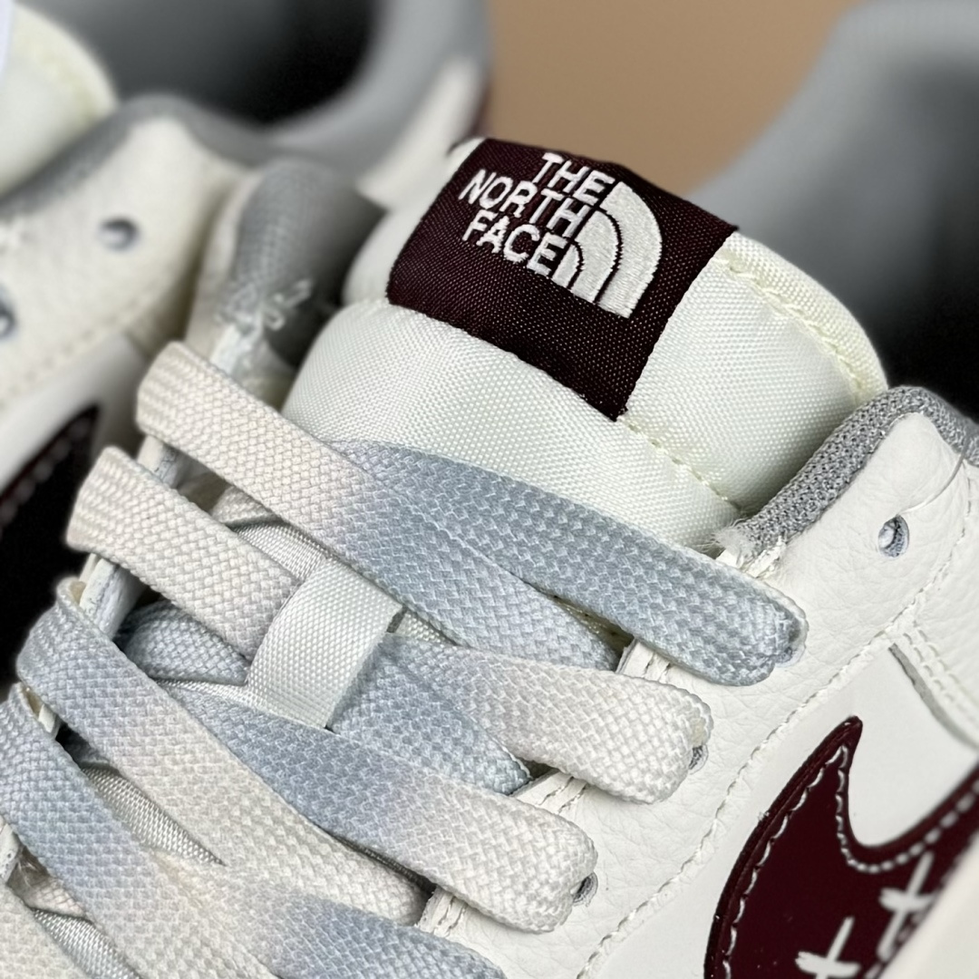 Nike Air Force 1'07 Low 联名 米灰红小双勾 空军一号低帮休闲板鞋 QW5606-268