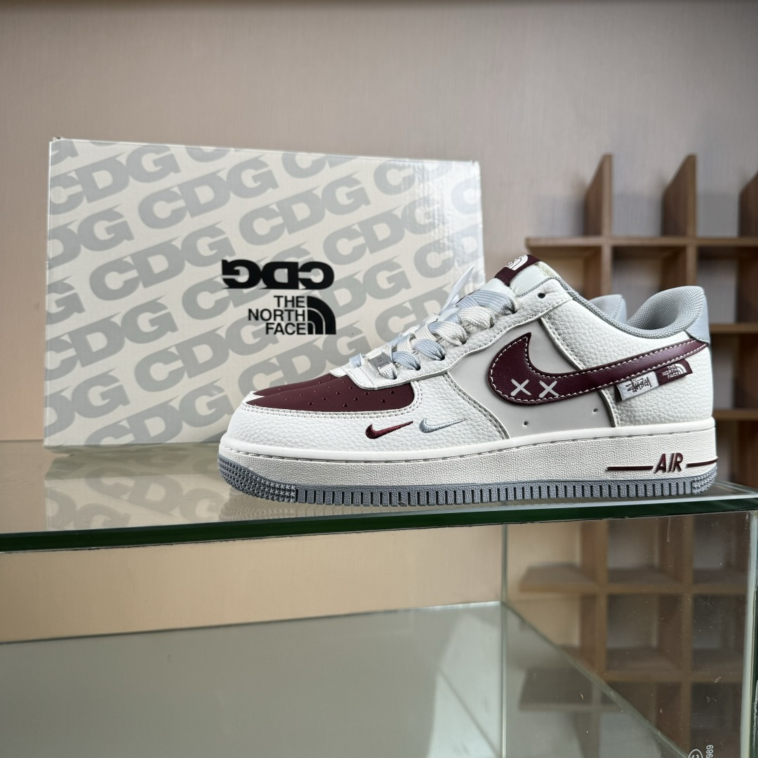 Nike Air Force 1'07 Low 联名 米灰红小双勾 空军一号低帮休闲板鞋 QW5606-268