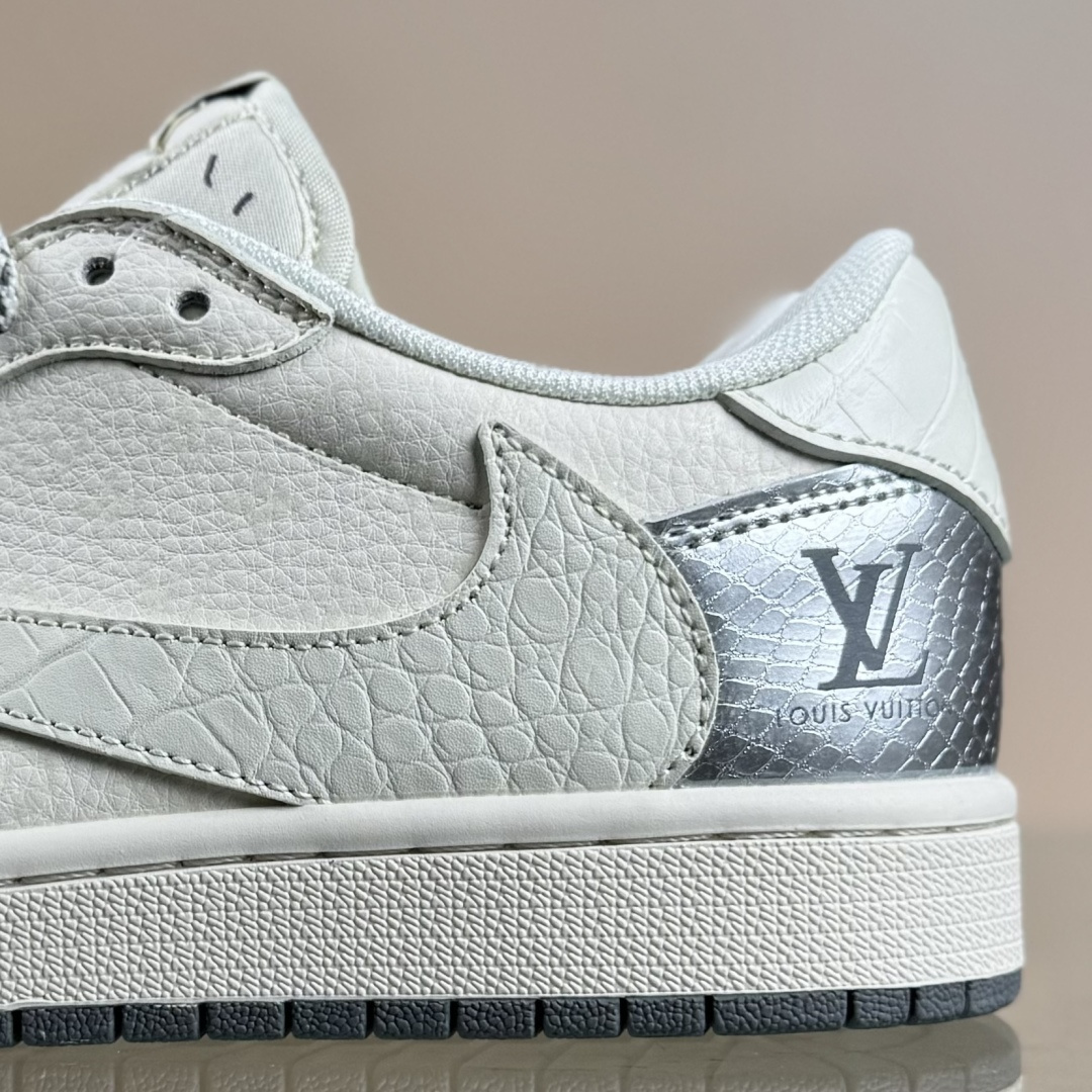 Travis Scott x Fragment Design x Air Jordan 1 Low OG SP AJ1 乔1 LV联名 金属银 低帮文化休闲板鞋 XS7089-614