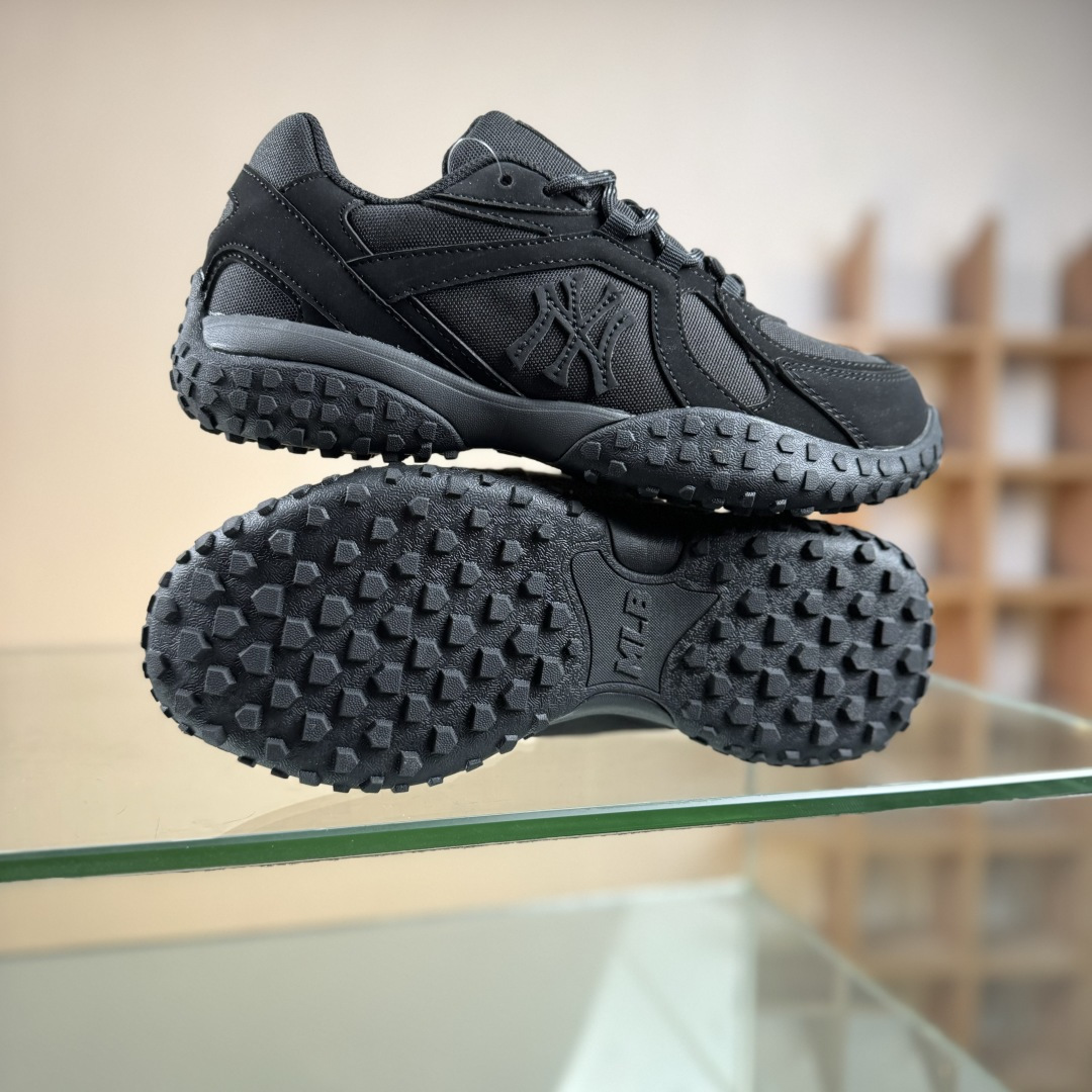 180 NY MLB Trophy Vintage SD 纽约洋基队 休闲运动鞋 3ASXT035N50BKS-Chinese UA Cheap High Quatity Brand Clothes Bags handbags Sneakers wholesale wholesaler seller from China Factory suppliers Fashion Clothing Shoes best Quality Beautiful Price 180 NY MLB Trophy Vintage SD 纽约洋基队 休闲运动鞋 3ASXT035N50BKS