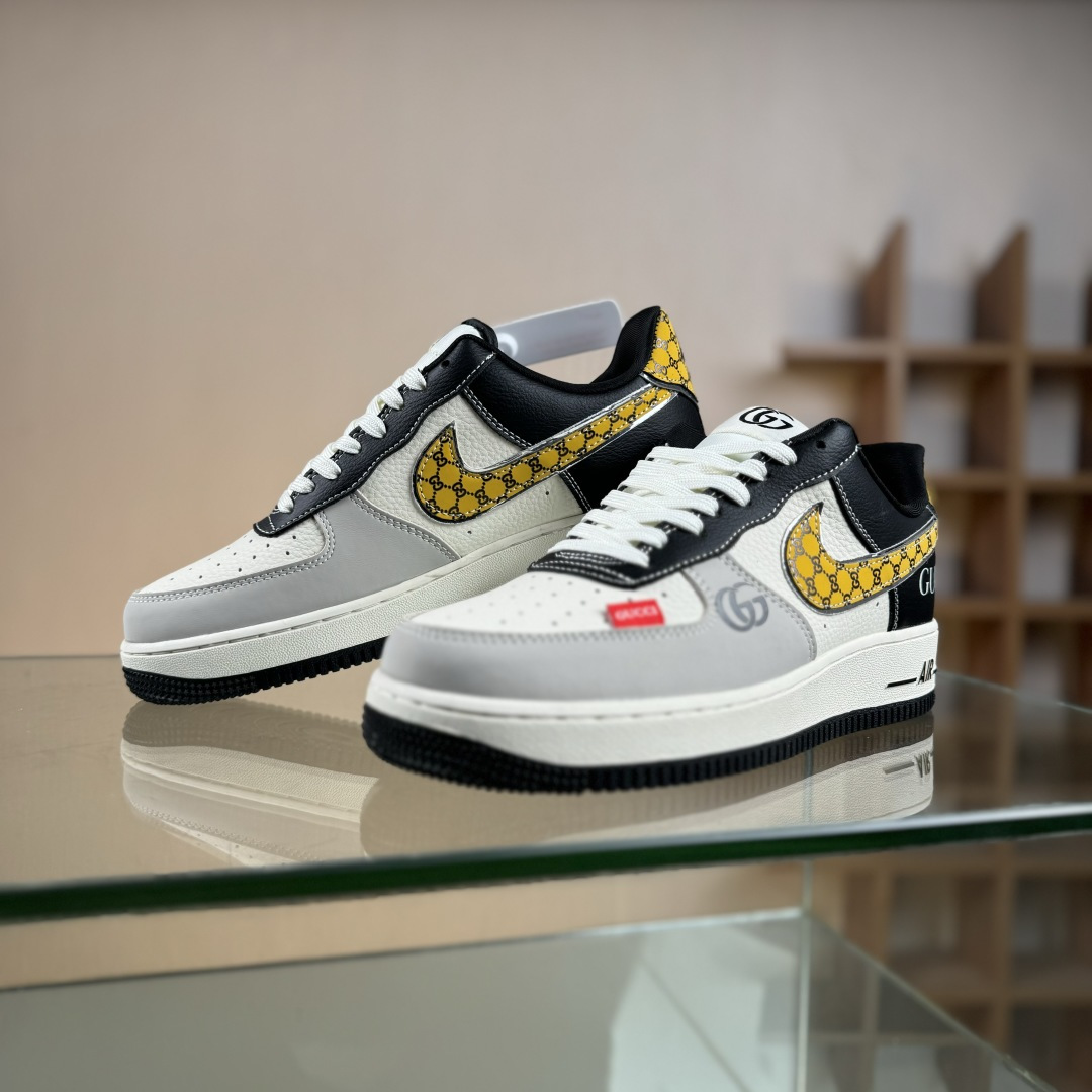 NIke Air Force 1 '07 Low “古驰联名——米黑金拼接”空军一号 低帮 运动鞋 DF0188-104-莆田鞋,莆田鞋货源,高仿鞋,高仿鞋货源,安福档口,莆田高仿鞋,莆田鞋批发,高仿鞋批发,莆田高仿运动鞋,高仿运动鞋,莆田运动鞋 NIke Air Force 1 '07 Low “古驰联名——米黑金拼接”空军一号 低帮 运动鞋 DF0188-104