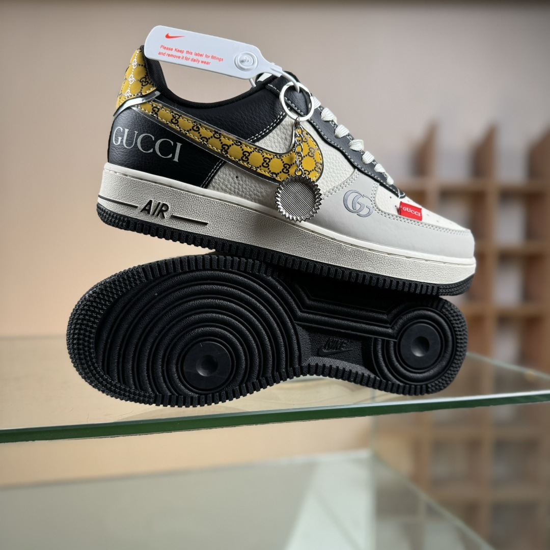 NIke Air Force 1 '07 Low “古驰联名——米黑金拼接”空军一号 低帮 运动鞋 DF0188-104-莆田鞋,莆田鞋货源,高仿鞋,高仿鞋货源,安福档口,莆田高仿鞋,莆田鞋批发,高仿鞋批发,莆田高仿运动鞋,高仿运动鞋,莆田运动鞋 NIke Air Force 1 '07 Low “古驰联名——米黑金拼接”空军一号 低帮 运动鞋 DF0188-104