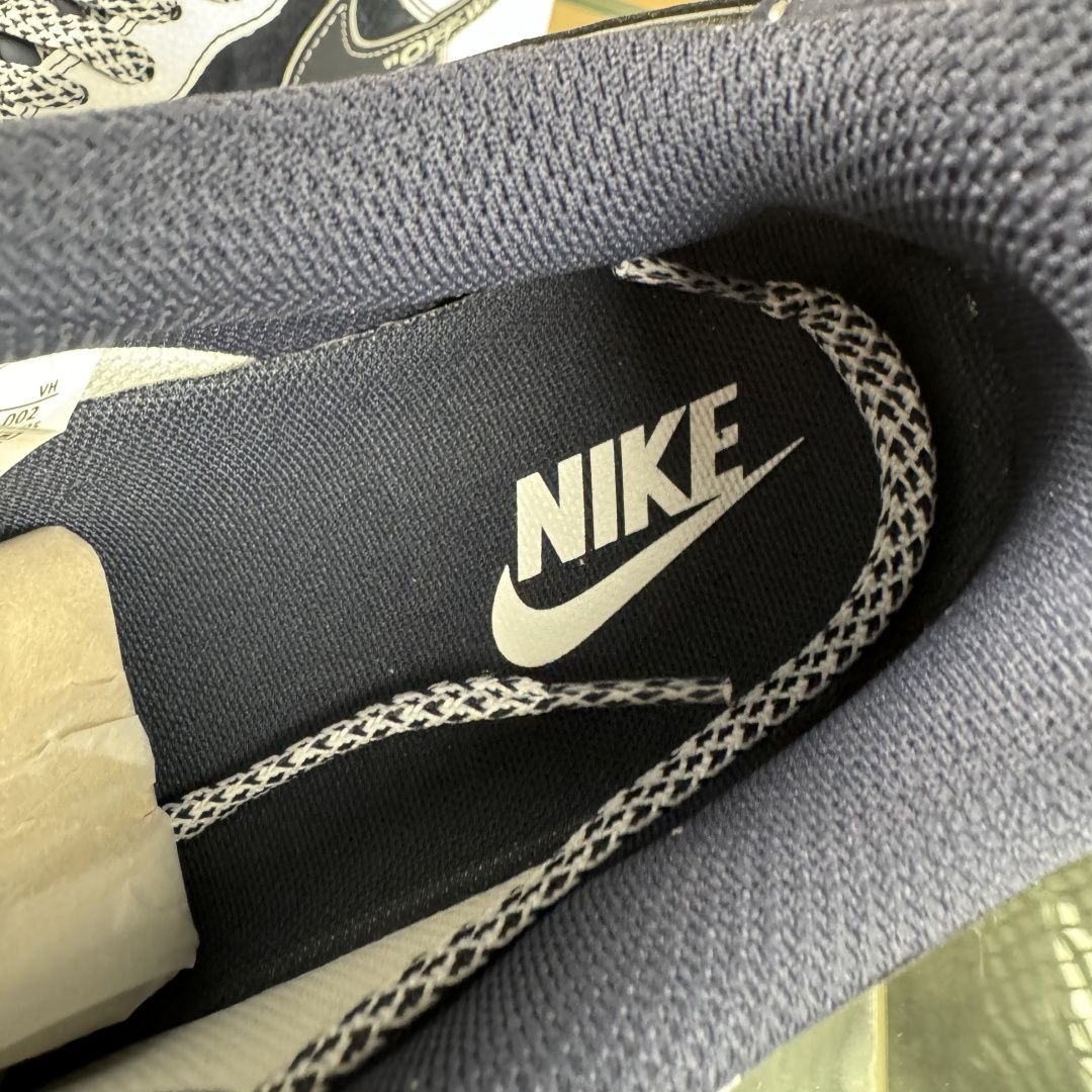 Nike Air Force 1'07 Low 联名 深蓝鬼脸 空军一号低帮休闲板鞋 HV5999-002-莆田鞋,莆田鞋货源,高仿鞋,高仿鞋货源,安福档口,莆田高仿鞋,莆田鞋批发,高仿鞋批发,莆田高仿运动鞋,高仿运动鞋,莆田运动鞋 Nike Air Force 1'07 Low 联名 深蓝鬼脸 空军一号低帮休闲板鞋 HV5999-002