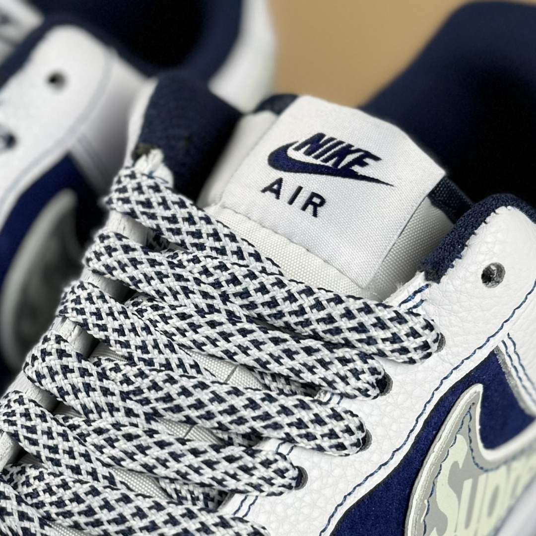 Nike Air Force 1'07 Low Supreme联名 灰勾蓝猪八 空军一号低帮休闲板鞋 XZ6188-187-莆田鞋,莆田鞋货源,高仿鞋,高仿鞋货源,安福档口,莆田高仿鞋,莆田鞋批发,高仿鞋批发,莆田高仿运动鞋,高仿运动鞋,莆田运动鞋 Nike Air Force 1'07 Low Supreme联名 灰勾蓝猪八 空军一号低帮休闲板鞋 XZ6188-187