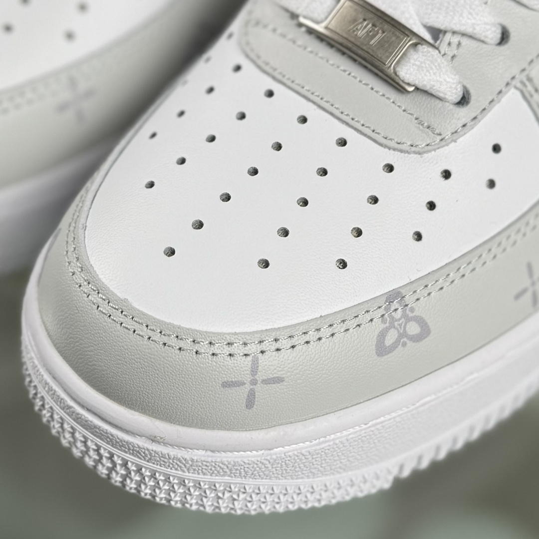 Nike Air Force 1'07 Low 二次元主题 斯图西联名 空军一号低帮休闲板鞋 ZH0316-137