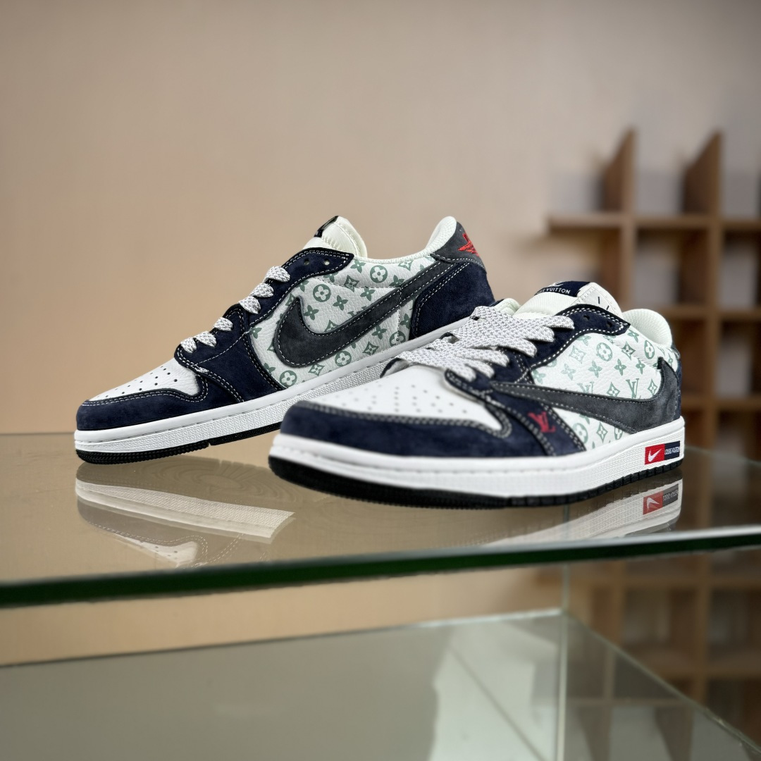 Travis Scott x Fragment Design x Air Jordan 1 Low OG SP AJ1 乔1联名 灰蓝印花猪八 低帮文化休闲板鞋 DZ5899-034-莆田鞋,莆田鞋货源,高仿鞋,高仿鞋货源,安福档口,莆田高仿鞋,莆田鞋批发,高仿鞋批发,莆田高仿运动鞋,高仿运动鞋,莆田运动鞋 Travis Scott x Fragment Design x Air Jordan 1 Low OG SP AJ1 乔1联名 灰蓝印花猪八 低帮文化休闲板鞋 DZ5899-034