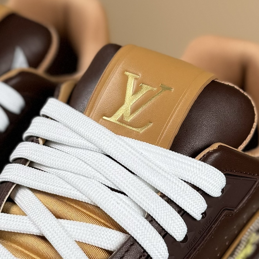 450 LV 2026新款牛仔trainer 顶级品质 Louis Vuiton·路易威登 新款 LV Trainer系列板鞋篮球鞋休闲运动鞋