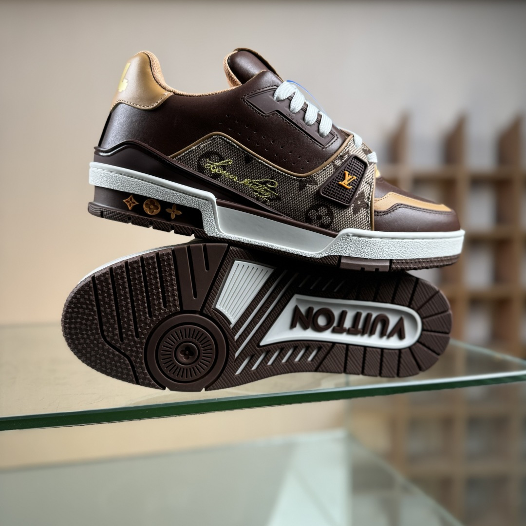 450 LV 2026新款牛仔trainer 顶级品质 Louis Vuiton·路易威登 新款 LV Trainer系列板鞋篮球鞋休闲运动鞋