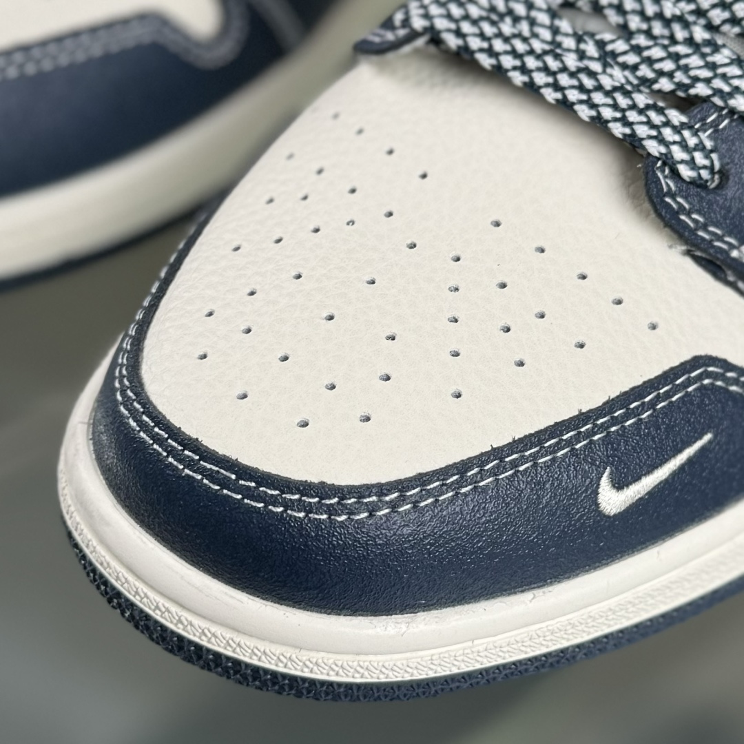 Nike Air Jordan 1 Low AJ1乔1低帮休闲板鞋 LR8888-017