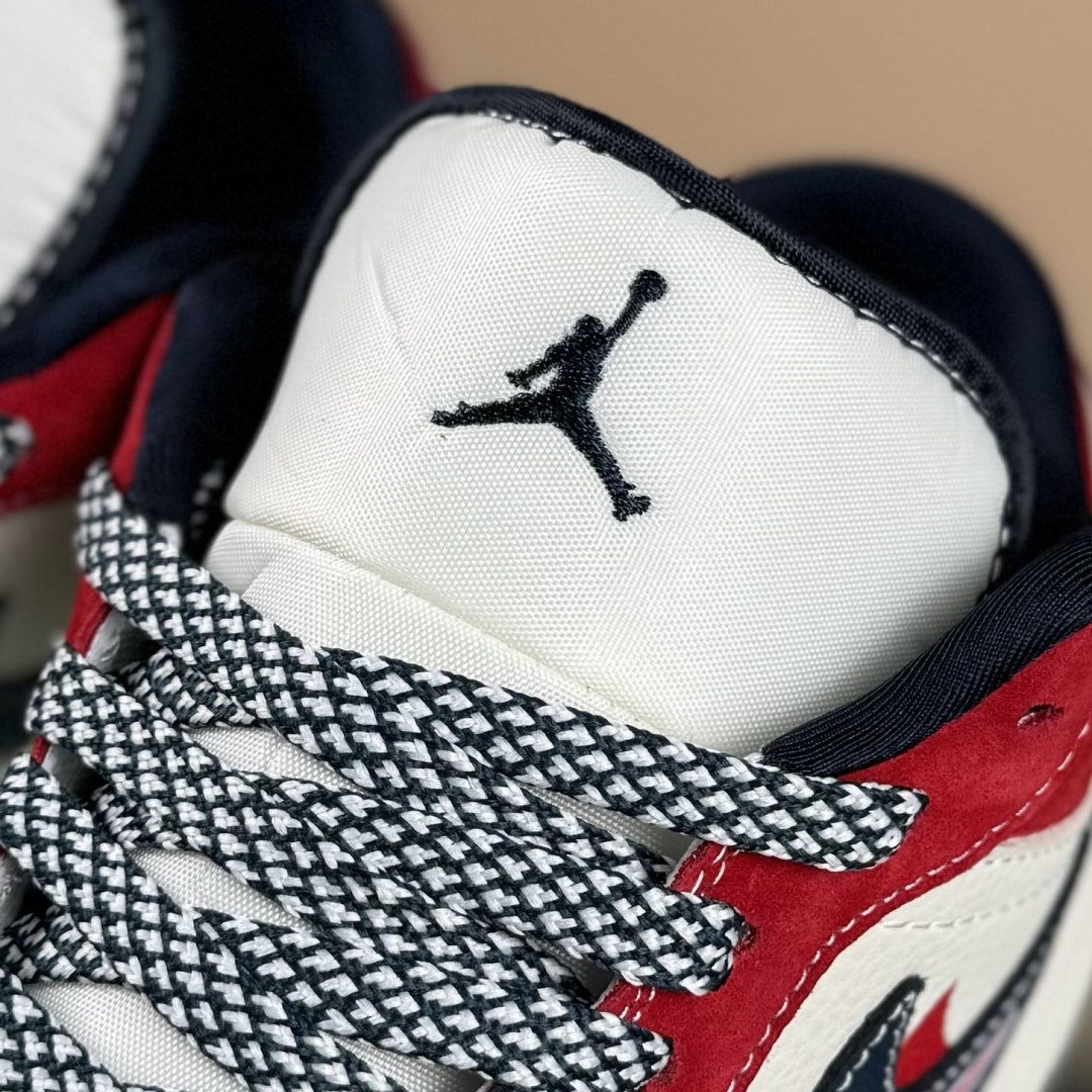 Nike Air Jordan 1 Low AJ1乔1低帮休闲板鞋 LR8888-017