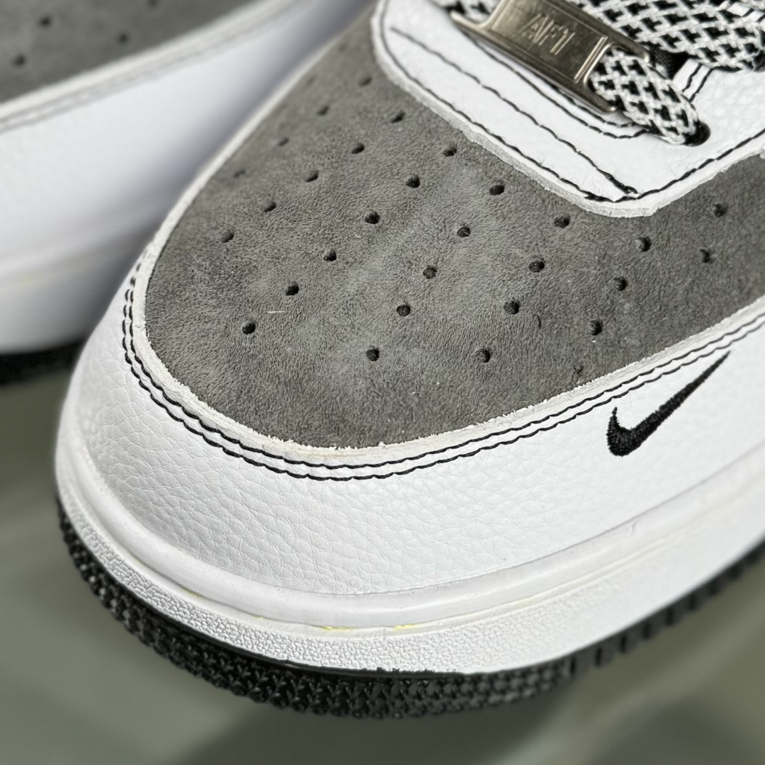Nike Air Force 1'07 Low Supreme联名 白灰黄边勾 空军一号低帮休闲板鞋 XZ6188-259-莆田鞋,莆田鞋货源,高仿鞋,高仿鞋货源,安福档口,莆田高仿鞋,莆田鞋批发,高仿鞋批发,莆田高仿运动鞋,高仿运动鞋,莆田运动鞋 Nike Air Force 1'07 Low Supreme联名 白灰黄边勾 空军一号低帮休闲板鞋 XZ6188-259