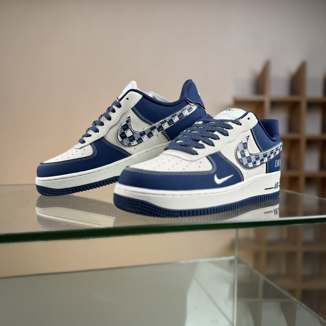 Nike Air Force 1'07 Low 迪奥联名 米蓝九宫格 空军一号低帮休闲板鞋 DF0188-103-莆田鞋,莆田鞋货源,高仿鞋,高仿鞋货源,安福档口,莆田高仿鞋,莆田鞋批发,高仿鞋批发,莆田高仿运动鞋,高仿运动鞋,莆田运动鞋 Nike Air Force 1'07 Low 迪奥联名 米蓝九宫格 空军一号低帮休闲板鞋 DF0188-103