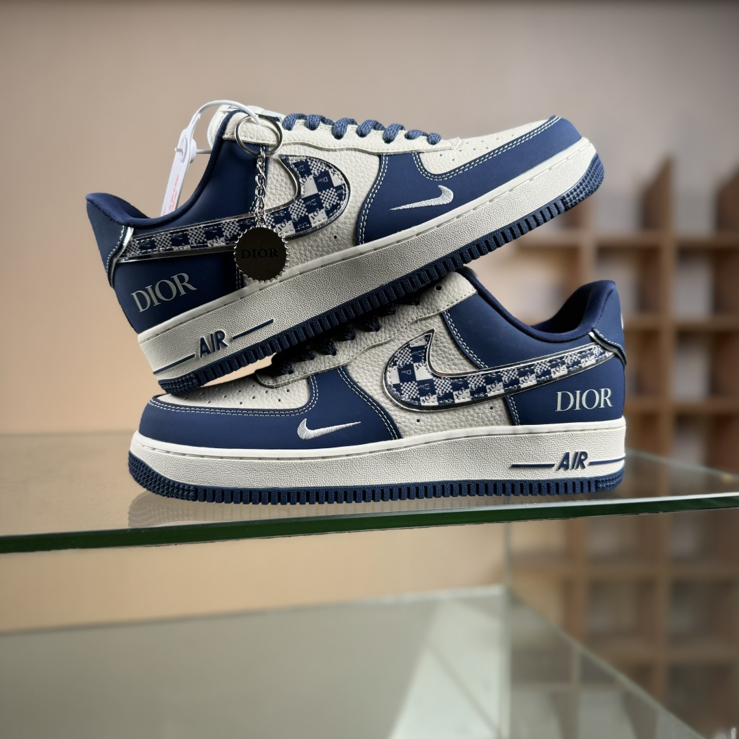 Nike Air Force 1'07 Low 迪奥联名 米蓝九宫格 空军一号低帮休闲板鞋 DF0188-103-莆田鞋,莆田鞋货源,高仿鞋,高仿鞋货源,安福档口,莆田高仿鞋,莆田鞋批发,高仿鞋批发,莆田高仿运动鞋,高仿运动鞋,莆田运动鞋 Nike Air Force 1'07 Low 迪奥联名 米蓝九宫格 空军一号低帮休闲板鞋 DF0188-103